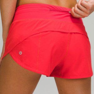 Lululemon Speed Up Low-Rise Lined Short 2.5" | Carnation Red | Size 6